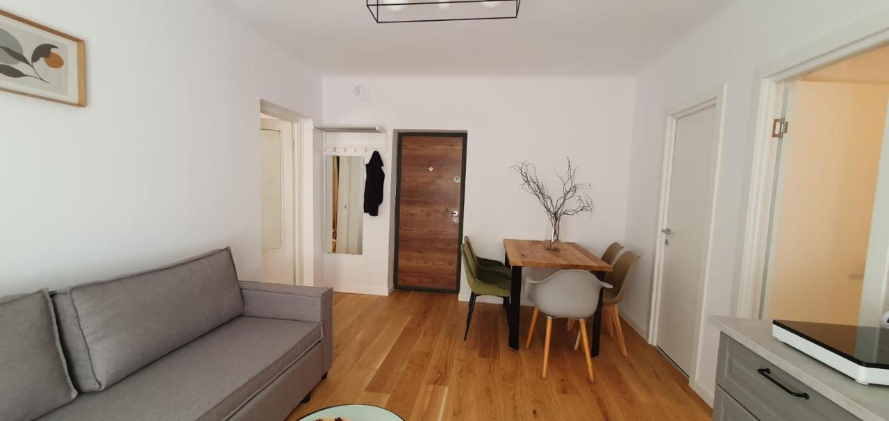 The Pines Serviced Apartment *