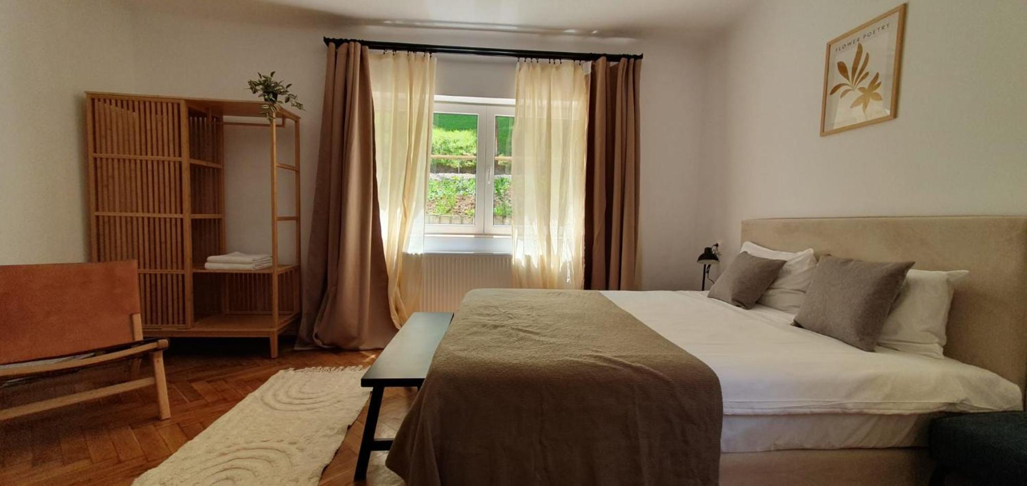 The Pines Serviced Apartment Brasov
